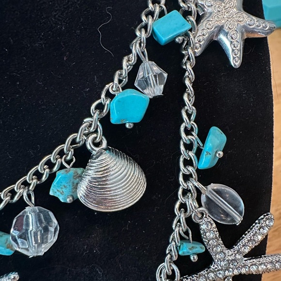 Vtg Faux Turquoise Necklace Beaded Gold Starfish Seashell Chunky Statement 21" - Picture 3 of 4